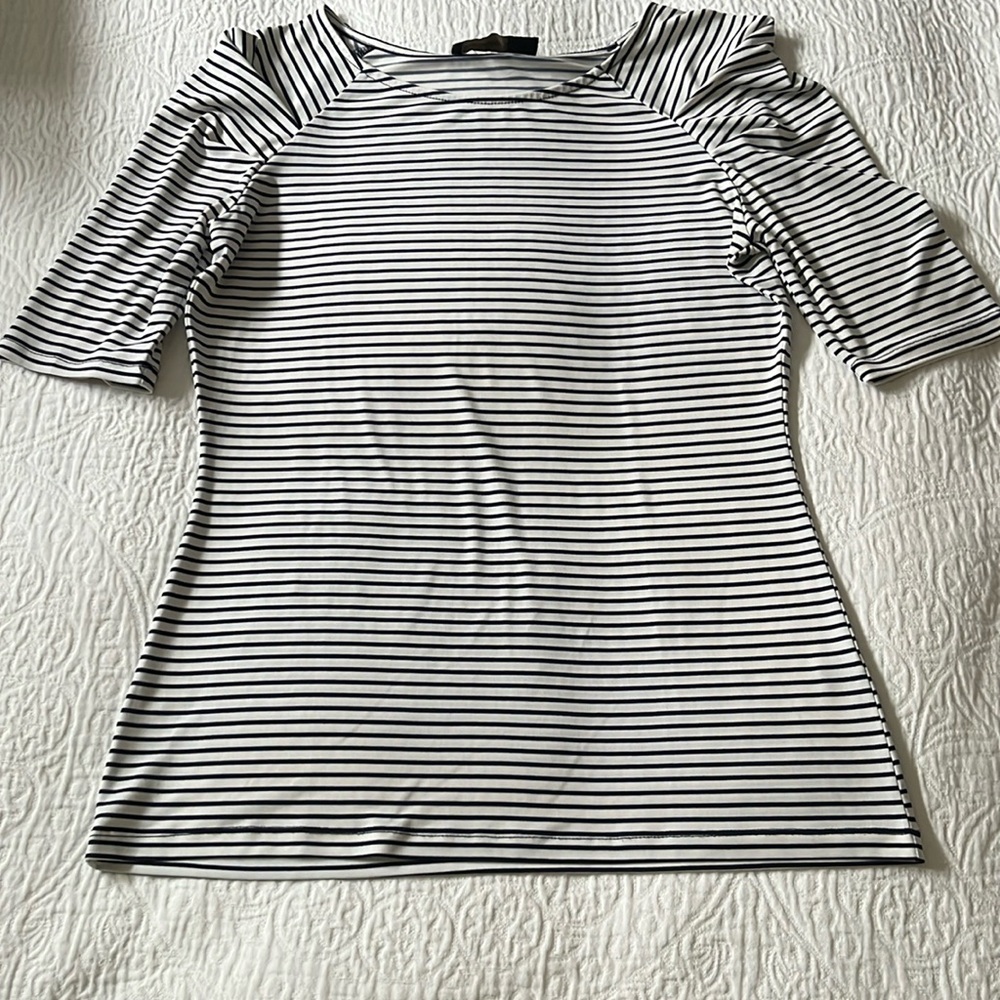 The Limited navy stripe elbow length shirt with puff shoulder, size Small